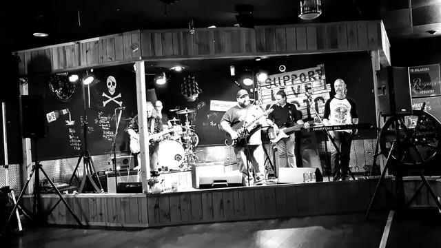 Full House Band at Katt's Cove OKC 12-17-20d смотреть онлайн