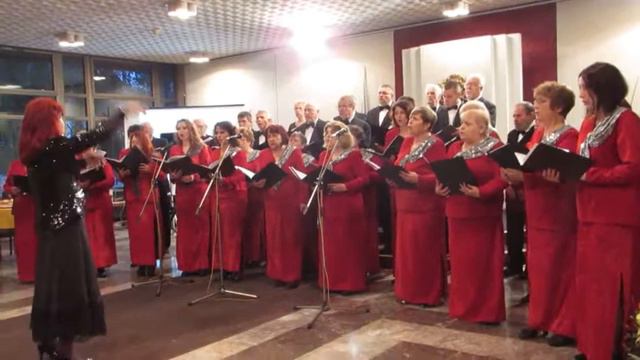 СМЕСЕН ХОР „РОДНА ПЕСЕН“ ПРИ ОНЧ 