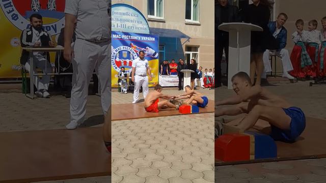 Выхрист  Чемпіонат області 2016 мас-рестлінг