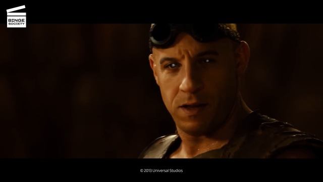 Riddick: Riddick fights Mud Demons HD CLIP смотреть онлайн