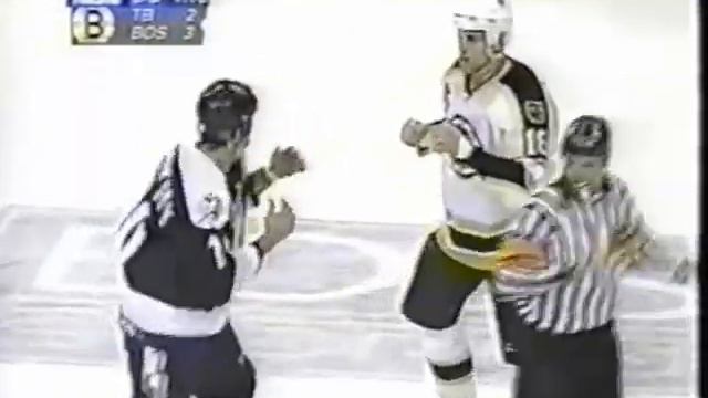 Sandy McCarthy vs Kyle McLaren Round 2 ; Darren Van Impe vs Pavel Kubina смотреть онлайн