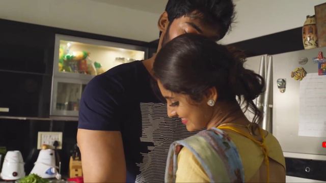 Husband Wife Romance 😍 Best Romantic Love Whatsapp Status Video 💖