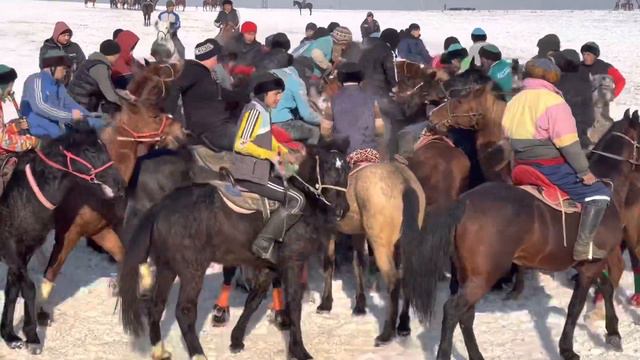 Шымкент. Сауран көкпар. 2 ші бөлім. Еркебұлан Саттархан ұлы. 2000 жылғы жігіттер. смотреть онлайн