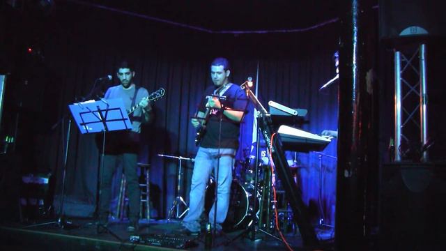 I8aki - Miltos Pasxalidis (Treis+ Live Cover)