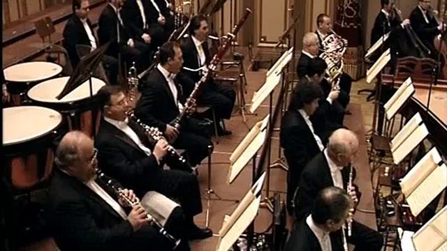 Mihaela Ursuleasa - Franz Liszt - Piano Concerto - Part 1 смотреть онлайн