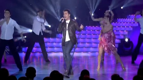 David Bustamante "Al filo de la Irrealidad"