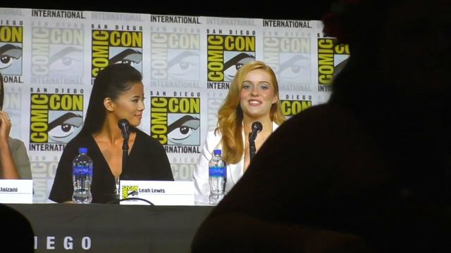 SDCC 2019: Nancy Drew Panel смотреть онлайн