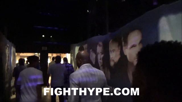 "PACQUIAO WHOOPED HIS ASS" - ERROL SPENCE & DERRICK JAMES CLOWN ABOUT "RUINED" THURMAN PLANS смотреть онлайн