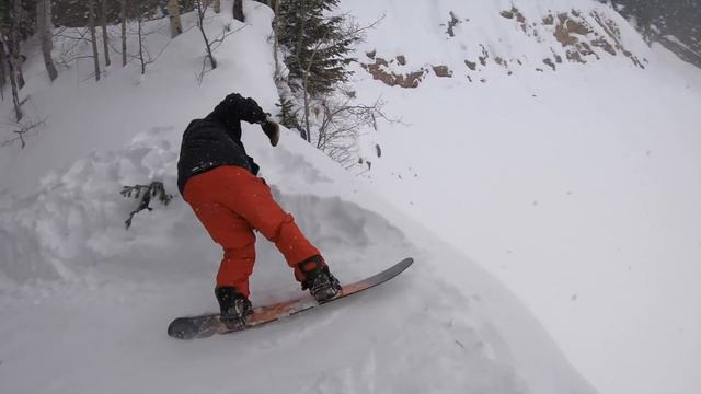 Sending Backcountry Cliff w/ Scotty Lago & Zach Normandin смотреть онлайн