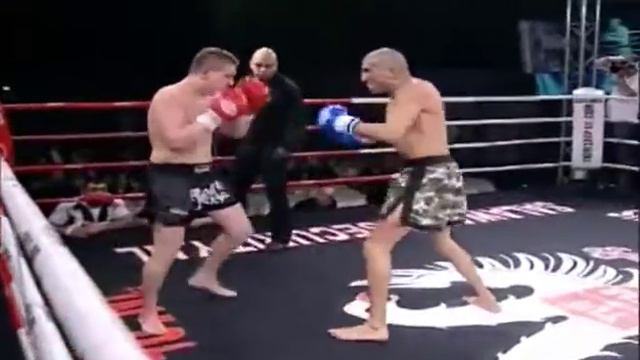 Luca Psenicia vs Iwan Pang смотреть онлайн