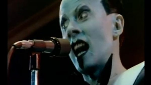 Klaus Nomi - Total Eclipse (Live)