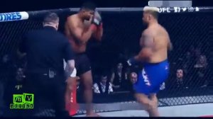 Алистар Оверим  vs Марк Хант