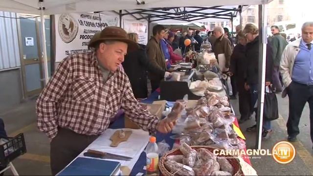 Chiusura della fiera di primavera смотреть онлайн