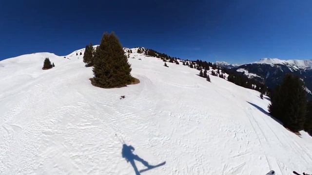 Snowkiteday at a cool spot near Piz Beverin in Switzerland. ( snowkite / snowkiting ) смотреть онлайн
