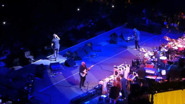 Taylor Hawkins Tribute (w/ Them Crooked Vultures) - Goodbye Yellow Brick Road (Forum CA 9/27/22) смотреть онлайн