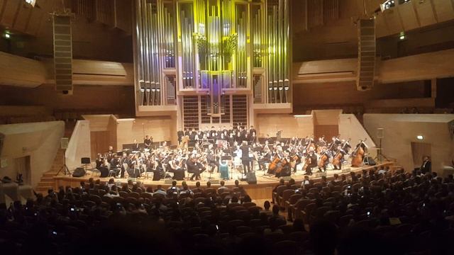 Bill Brown Lineage 2 Symphony - Giran смотреть онлайн