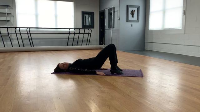 Strengthening your back for ballroom and pendulum swing смотреть онлайн