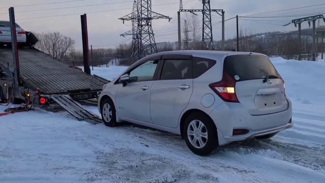 Разгружаем Автовоз!!! 26.02.2023 г. Калтан смотреть онлайн