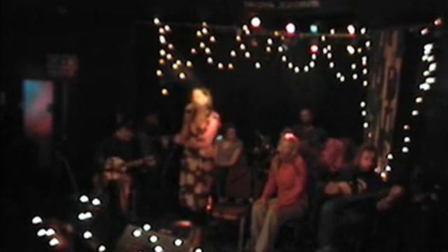 Martha Tilston & The Woods - Everything is Free - 7 смотреть онлайн