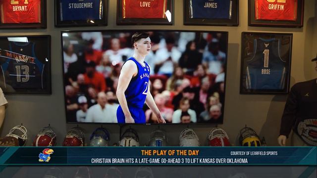 Play Of The Day: Christian Braun Hits Late-Game Go-Ahead 3 To Lift Kansas Over Oklahoma | 01/19/22
