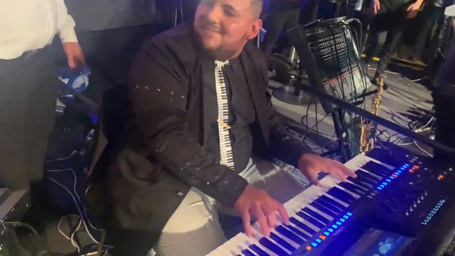 Gipsy Daniel & Milan Pianist Horvat Zabava Praha смотреть онлайн