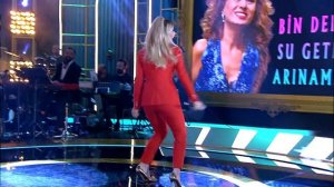 İrem Derici - Bin Dereden