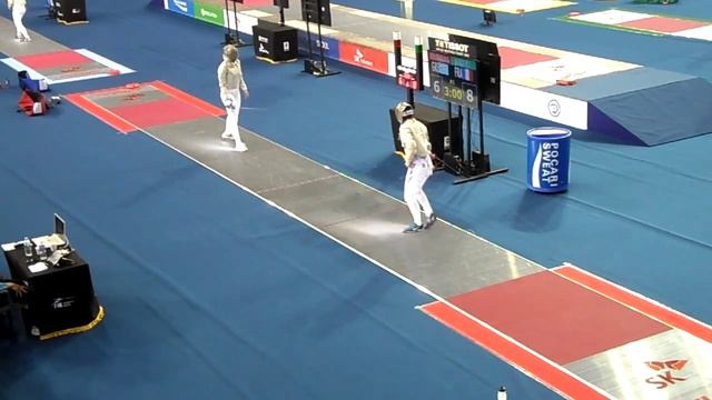 15.03.29 T32 VOUGIOUKA Vassiliki(GRE) vs BERDER Cecilia(FRA) - 2015 Seoul Fencing WS Grand Prix смотреть онлайн