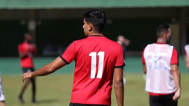 Entrevista a Ronaldo Chacón смотреть онлайн