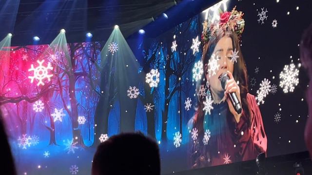 Suvi Teräsniska - Minun Jouluni (Olli Lindholm Cover)