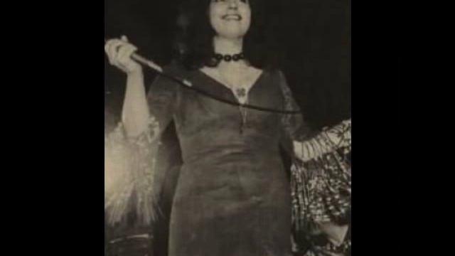 Tina Charles- Dance with me смотреть онлайн