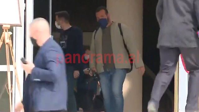 Kryeministri Rama dhe bashkëshortja e tij homazhe në nder të deputetit Bashkim Fino смотреть онлайн