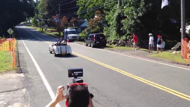 Wayne Carini leads the 2015 Wilbraham Hill Climb смотреть онлайн