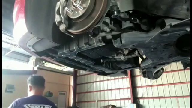 HOW TO CHANGE (TIE ROD, BALL JOINT, STABILIZER) IN A HYUNDAI ACCENT смотреть онлайн