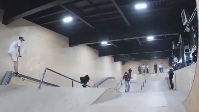 INGRESS scooter jam (street) warm-up @rampstroy_house смотреть онлайн