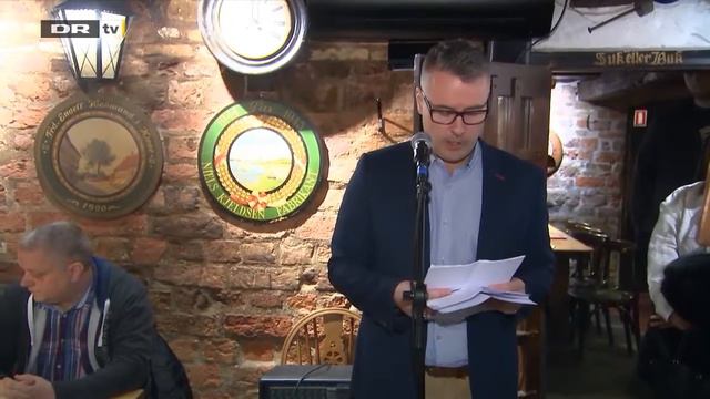 Sass Larsen Og Den Australske Model