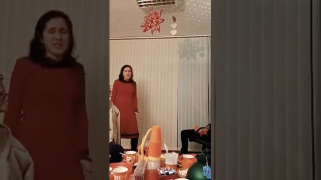 Анна-Мария "Покланям се на Царя на царете" смотреть онлайн