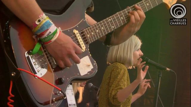 AURORA - Running With The Wolves @ Vieilles Charrues 2015