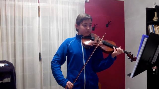 Isabelle Plays Hora Staccato 14 01 2015