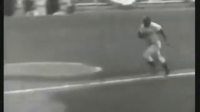 Jackie Robinson Tribute (Fight Song) смотреть онлайн