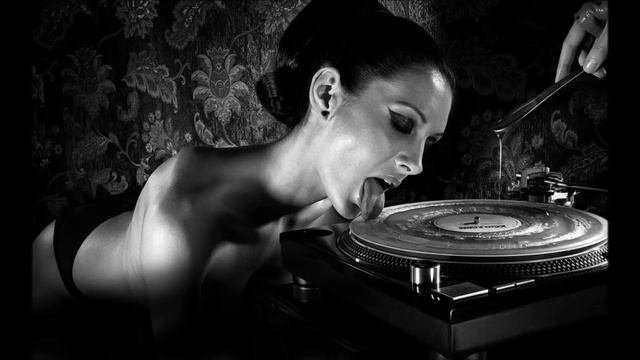 Fedde Le Grand Vs. Federico Scavo - Strump's Room (Elia Bodei DJ Mash-Up)