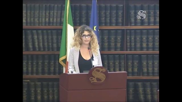 Azzurra Martino legge una lettera immaginaria di Charlotte Delbo a Pietro Nenni смотреть онлайн