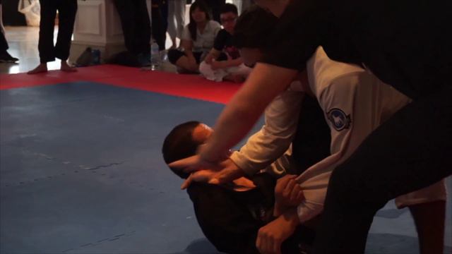 SBJJC 2014: Purple Belt Heavyweight Absolute Final | Erikson Takeushi vs Maher Aseeri смотреть онлайн