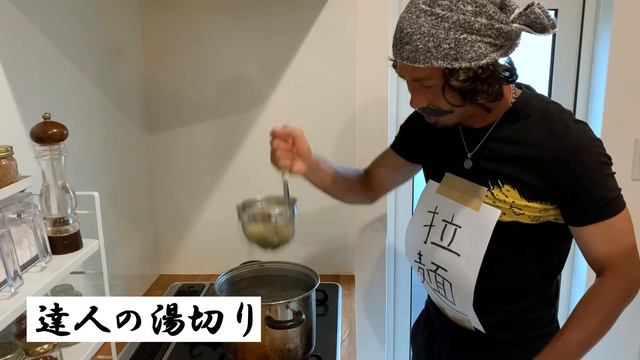 【アス飯レシピ動画★山瀬理恵子の今日もアス飯Vol.26】サラッと栄養補給!ホットエンペラーdeラーメンサラダ смотреть онлайн