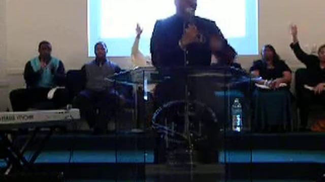 Pastor R.L. Robertson, Sr. "An Antidote For Your Worry; Just Praise The Lord" Psalms 150 (clip 1) смотреть онлайн