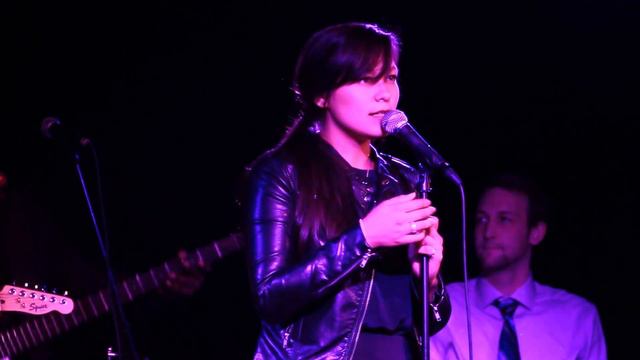 Jazmarae Beebe - Distance Cover