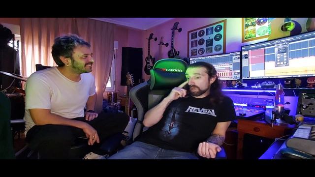 Tino Hevia (Reveal) смотреть онлайн