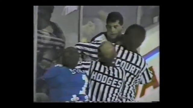 Trevor Stienburg vs Mike Hartman 5 03 89 смотреть онлайн