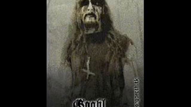 Gaahl's stinky arse смотреть онлайн