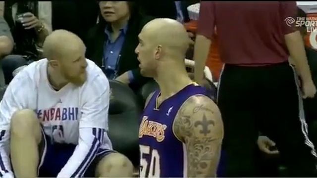 LAKERS WHOLE TEAM FOULS OUT VS CAVS!