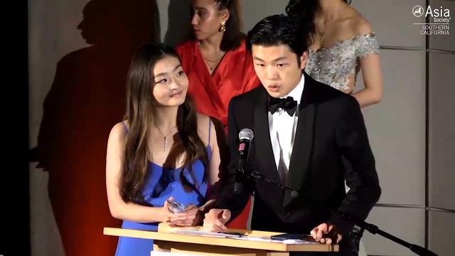 2019 Annual Gala: Maia and Alex Shibutani Accept Olympic Spirit Award смотреть онлайн